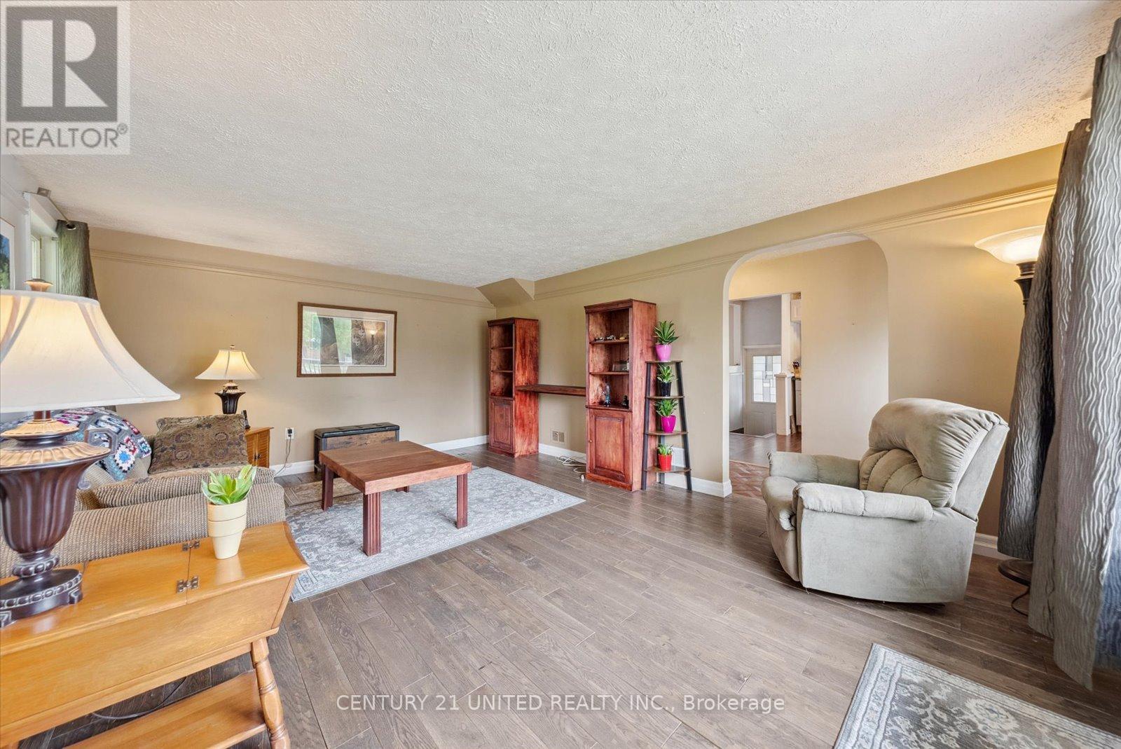 1063 Ward Street, Smith-Ennismore-Lakefield, Ontario  K0L 1H0 - Photo 14 - X12175168