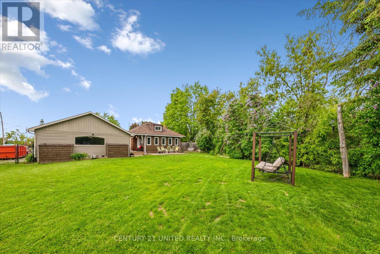 1063 Ward Street, Smith-Ennismore-Lakefield, Ontario  K0L 1H0 - Photo 47 - X12175168
