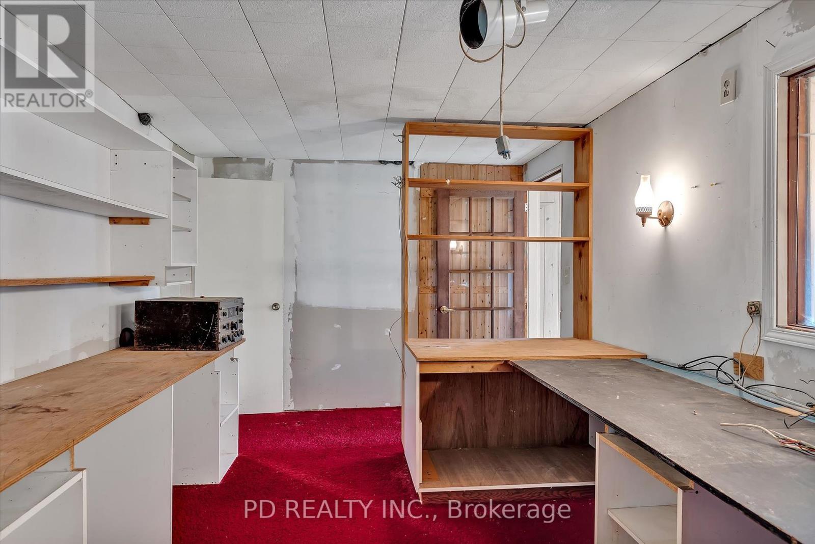 22 Evergreen Street, Kawartha Lakes (Emily), Ontario  K0L 2W0 - Photo 14 - X12175508