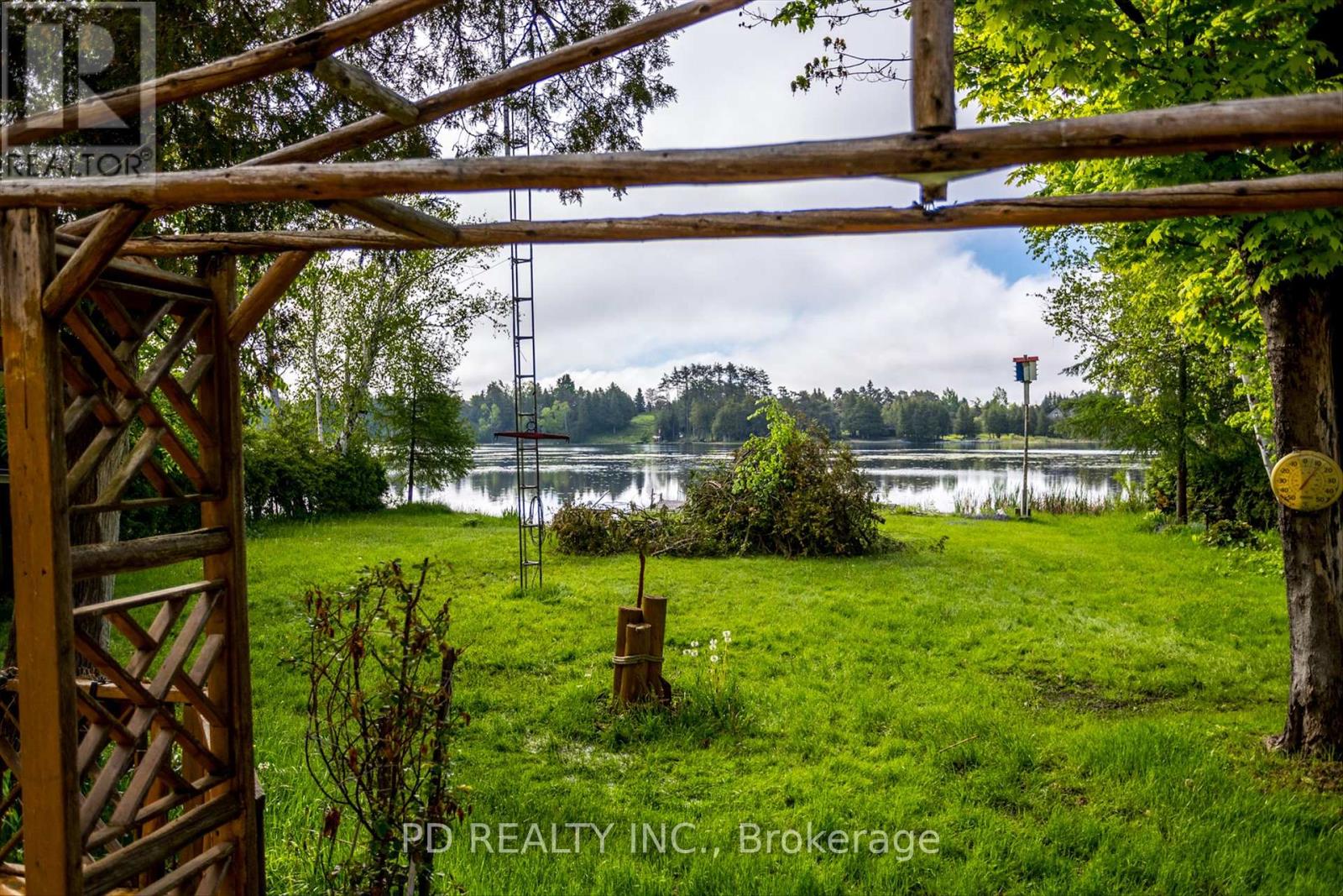 22 Evergreen Street, Kawartha Lakes (Emily), Ontario  K0L 2W0 - Photo 21 - X12175508