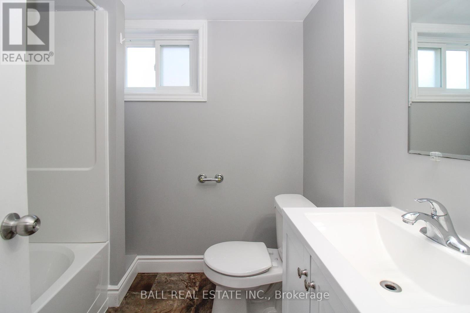 885 Stewart Drive, Peterborough South (East), Ontario  K9J 7R3 - Photo 22 - X12176125
