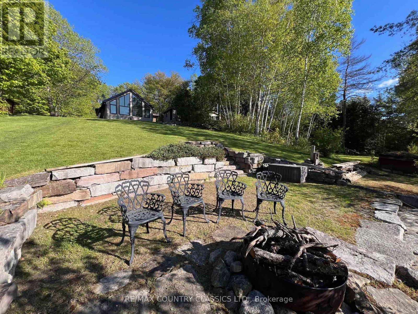 90 Village Street, Hastings Highlands (Herschel Ward), Ontario  K0L 1C0 - Photo 13 - X12176240