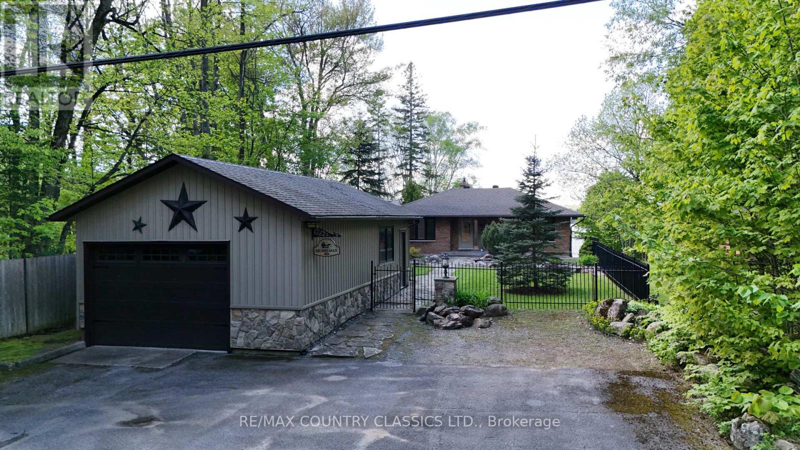 90 Village Street, Hastings Highlands (Herschel Ward), Ontario  K0L 1C0 - Photo 48 - X12176240