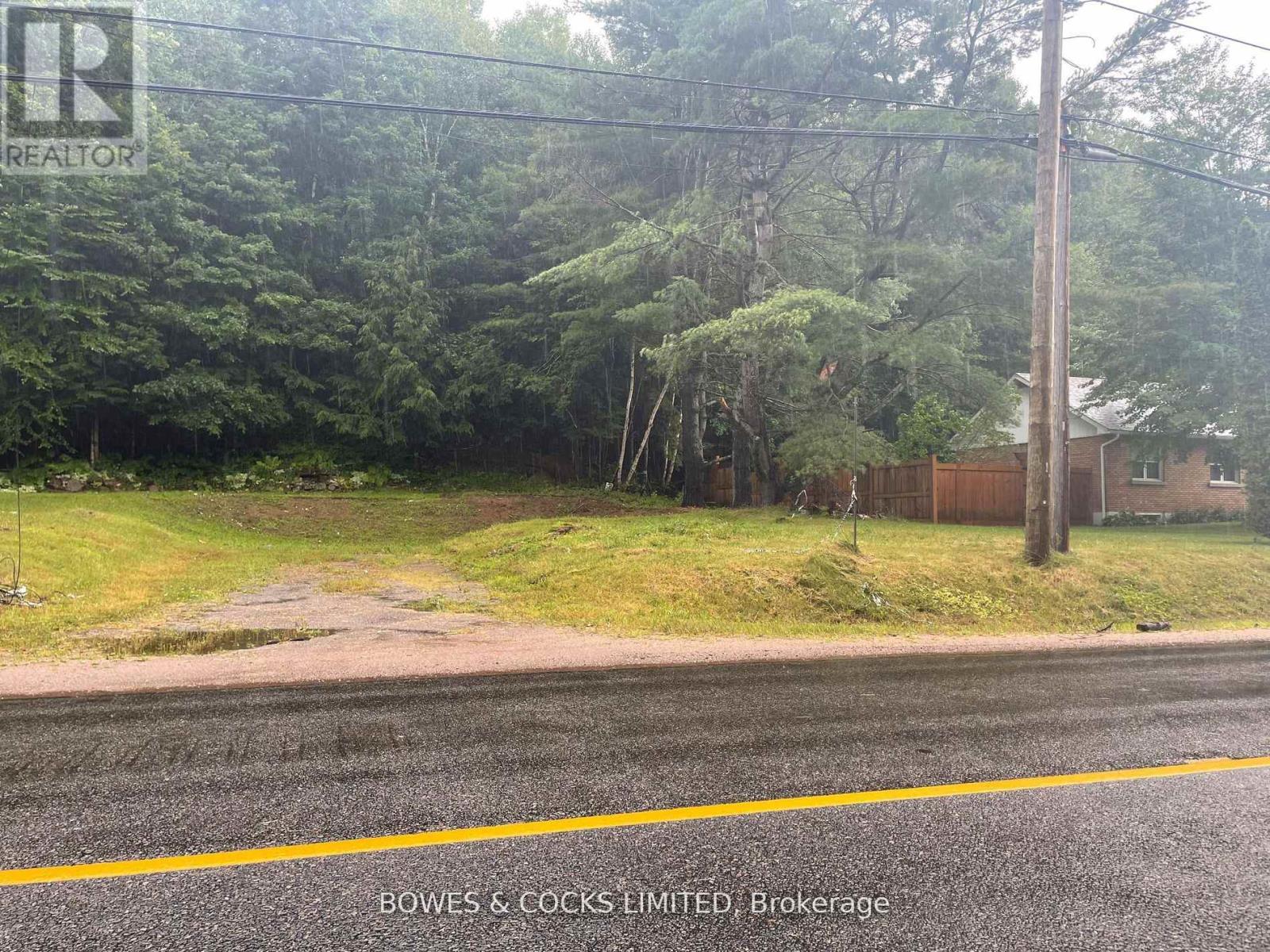 273 Chemaushgon Road, Bancroft (Bancroft Ward), Ontario  K0L 1C0 - Photo 4 - X12176327
