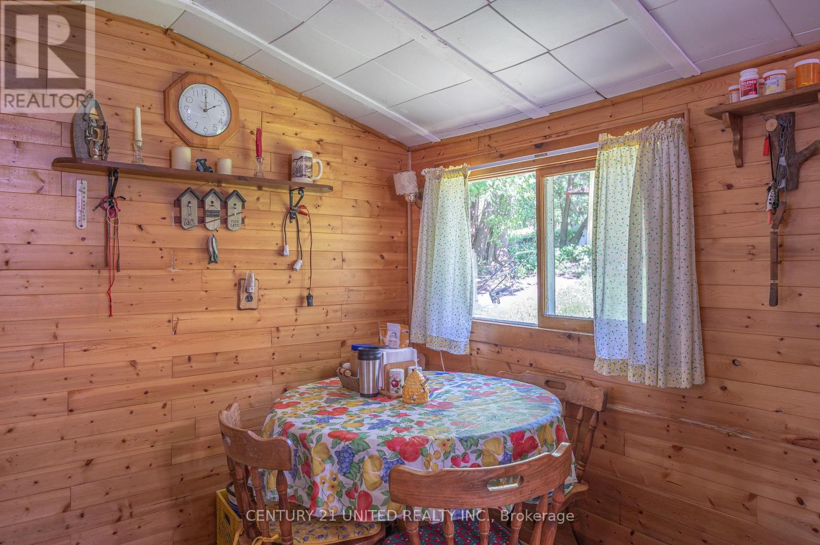 2418 Upper Chemung Drive, Selwyn, Ontario  K0L 2H0 - Photo 12 - X12176502