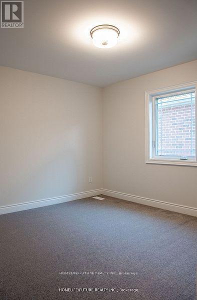 206 Mallory Terrace, Peterborough North (North), Ontario  K9H 0C4 - Photo 13 - X12176350