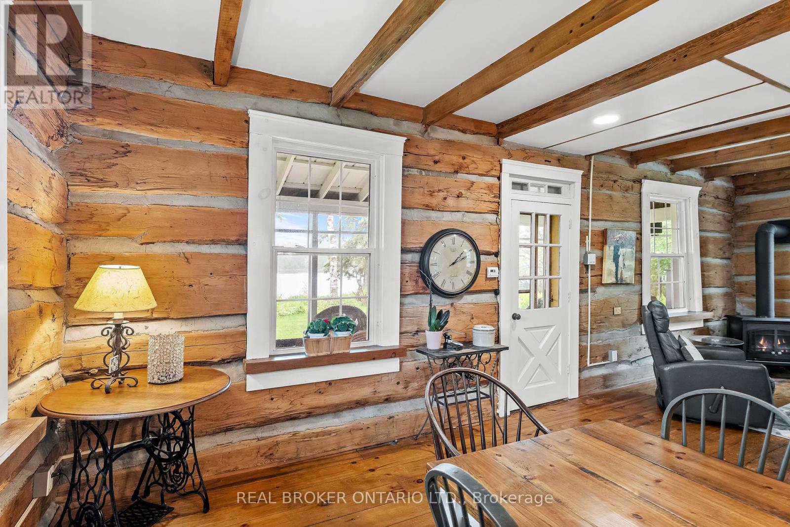 70 Cowans Crescent, Kawartha Lakes (Emily), Ontario  K0L 2W0 - Photo 15 - X12176832