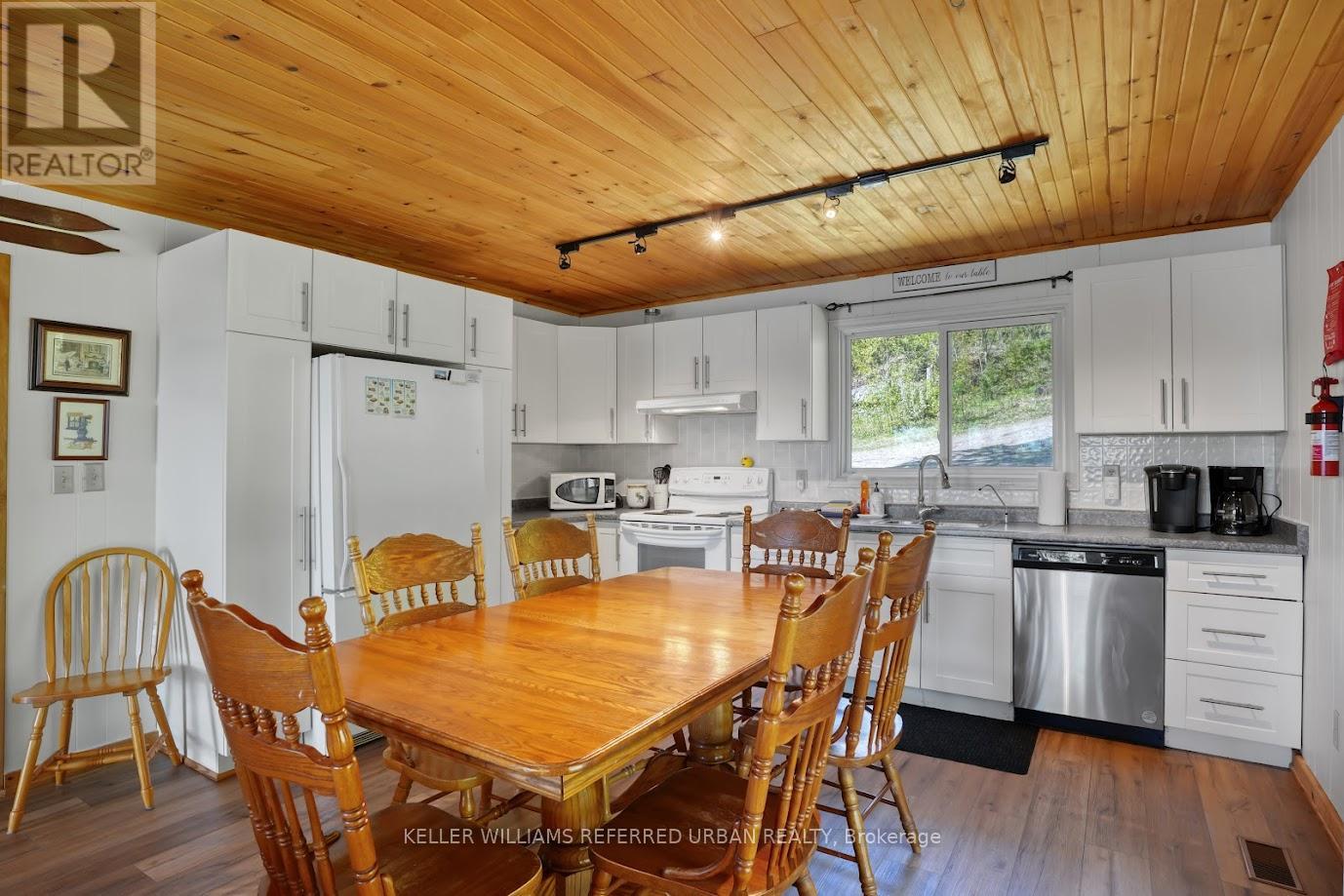 10b Jolley Lane, Tudor & Cashel, Ontario  K0L 1W0 - Photo 10 - X12177216