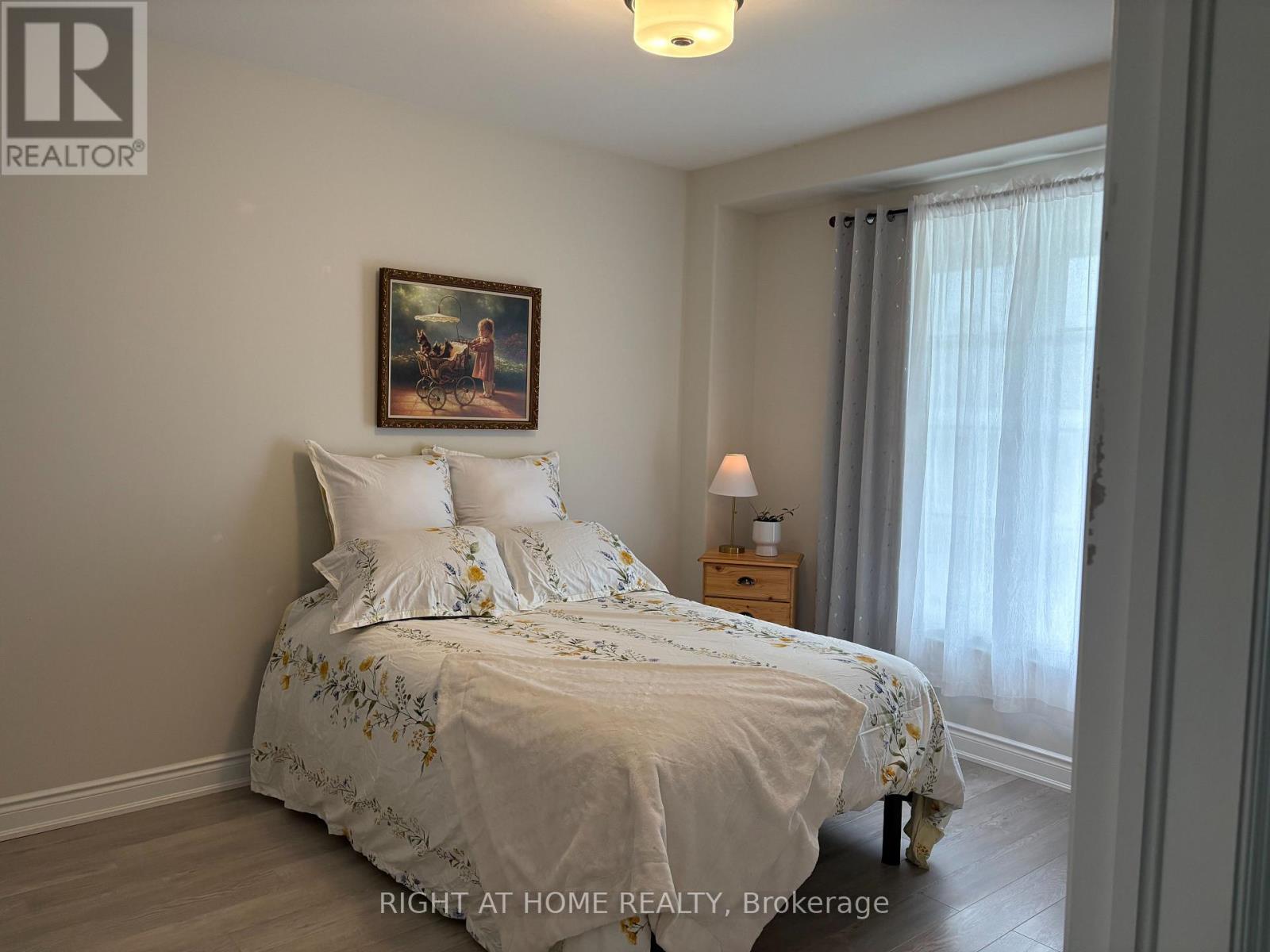 292 Noftall Gardens, Peterborough (Northcrest), Ontario  K9H 0G4 - Photo 18 - X12177344