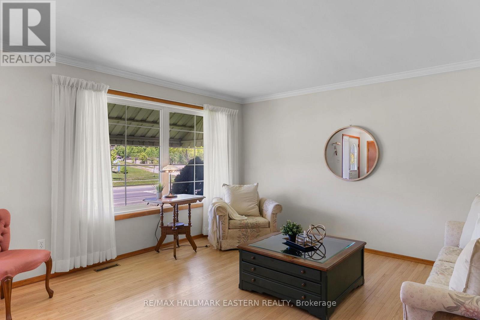 165 Marina Boulevard, Peterborough North (Central), Ontario  K9H 6M8 - Photo 5 - X12177743