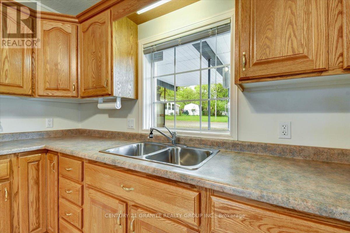 7 Cleak Avenue, Bancroft (Bancroft Ward), Ontario  K0L 1C0 - Photo 10 - X12177882