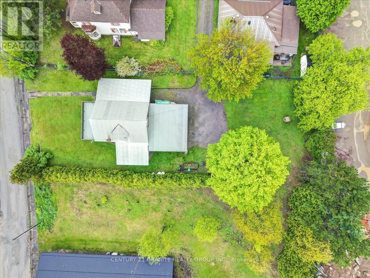 7 Cleak Avenue, Bancroft (Bancroft Ward), Ontario  K0L 1C0 - Photo 30 - X12177882