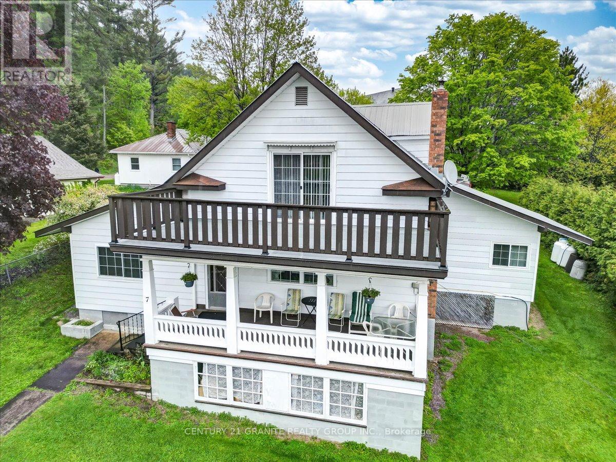 7 Cleak Avenue, Bancroft (Bancroft Ward), Ontario  K0L 1C0 - Photo 38 - X12177882