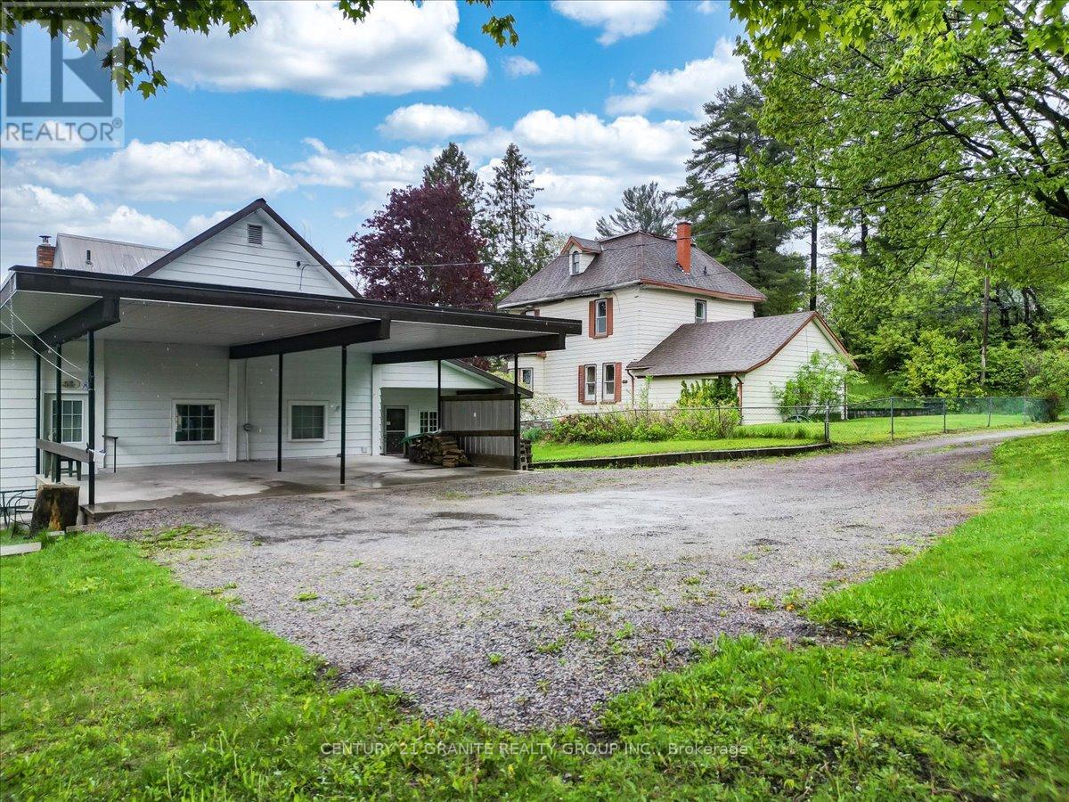 7 Cleak Avenue, Bancroft (Bancroft Ward), Ontario  K0L 1C0 - Photo 5 - X12177882
