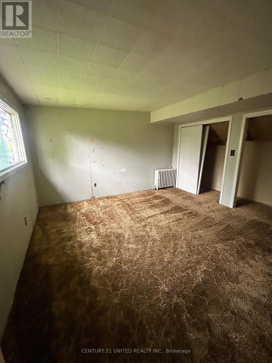 874 Chemong Road, Peterborough North (South), Ontario  K9H 5Z8 - Photo 10 - X12177904