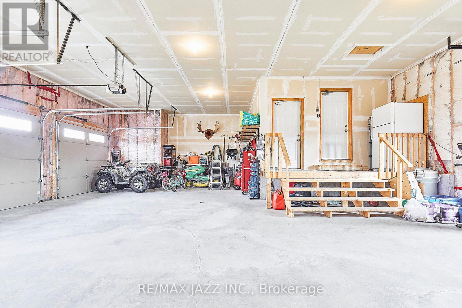 137 Sharpe Line, Cavan Monaghan (Cavan Twp), Ontario  L0A 1C0 - Photo 41 - X12178111