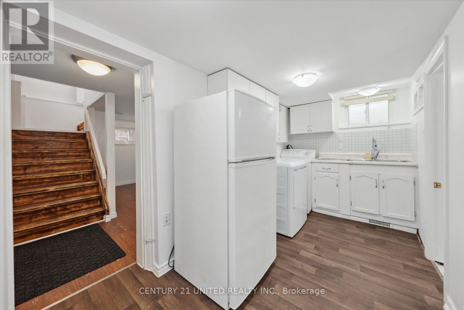 743 St Marys Street, Peterborough Central (South), Ontario  K9J 4H1 - Photo 33 - X12178487