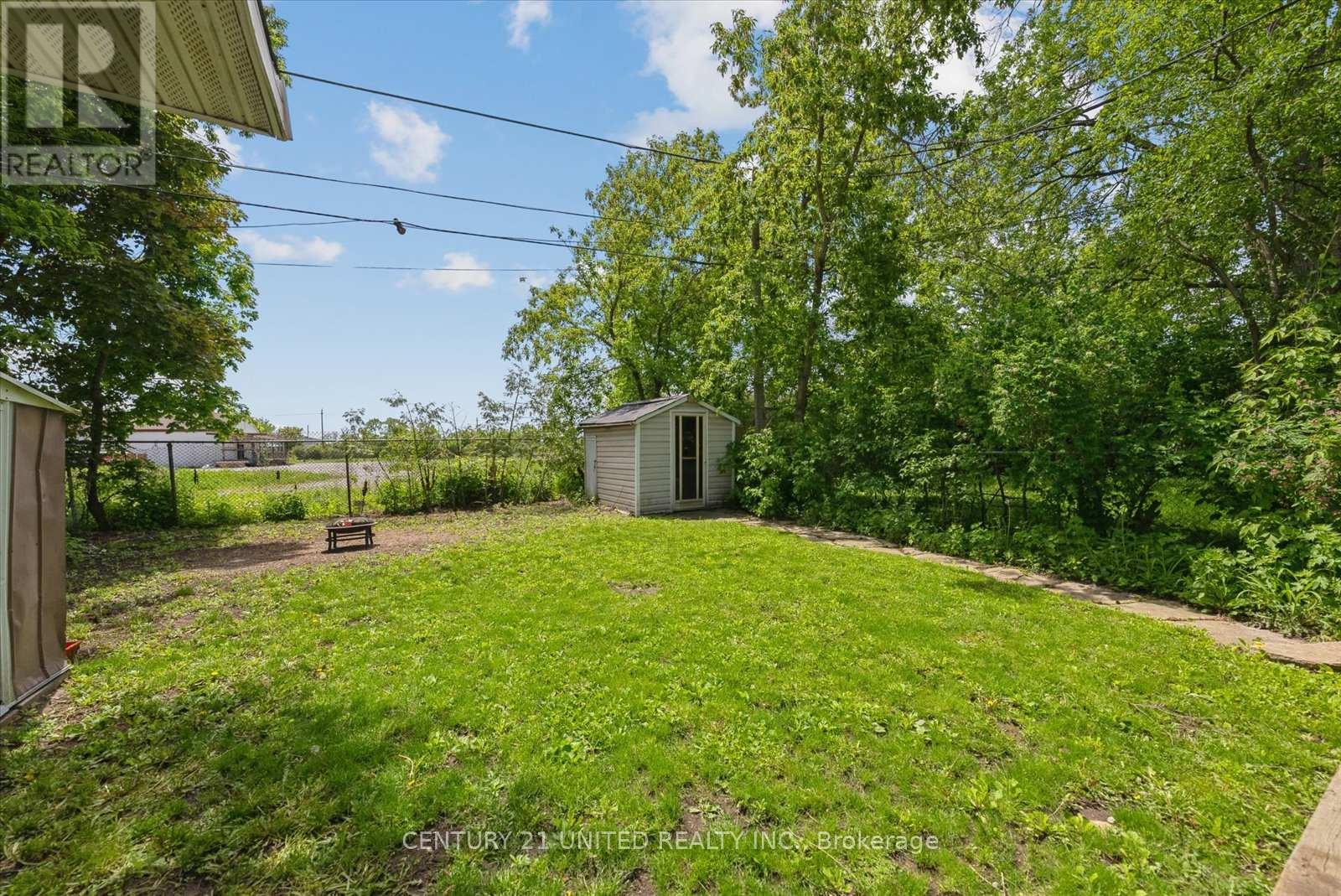 743 St Marys Street, Peterborough Central (South), Ontario  K9J 4H1 - Photo 47 - X12178487
