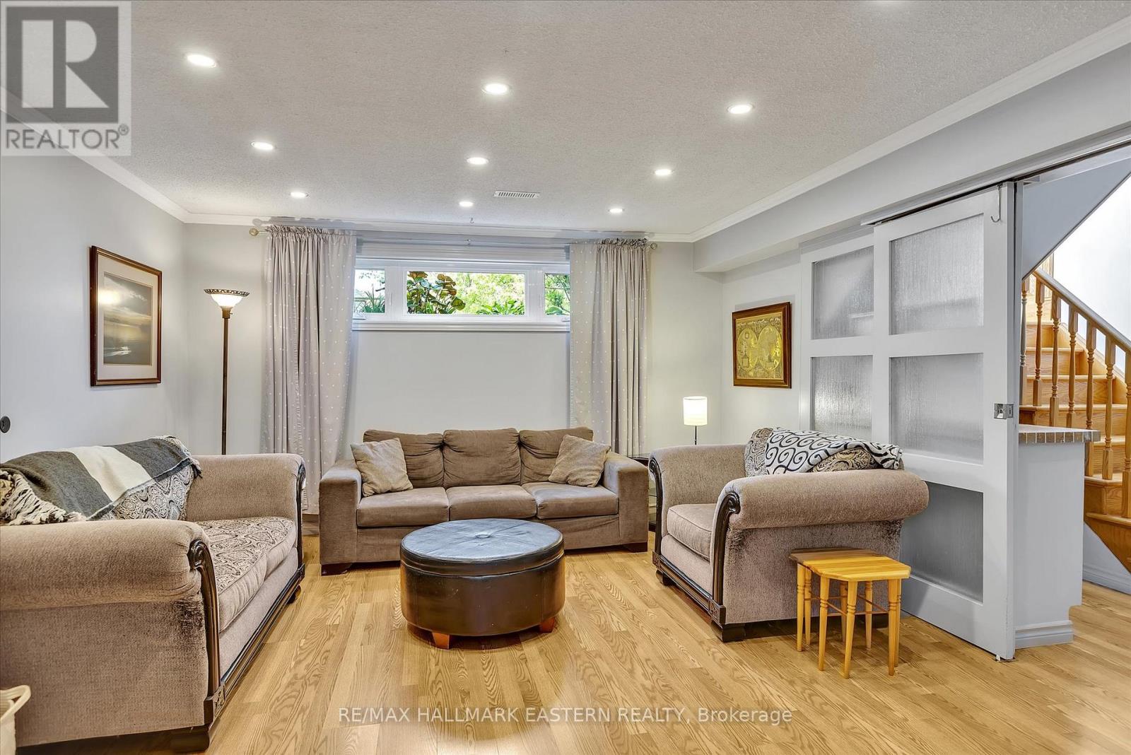 959 Golfview Road, Peterborough West (Central), Ontario  K9J 7W2 - Photo 28 - X12178659