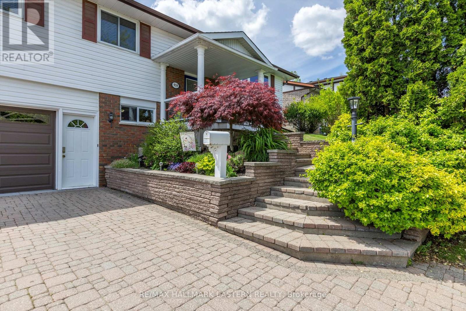 959 Golfview Road, Peterborough West (Central), Ontario  K9J 7W2 - Photo 48 - X12178659