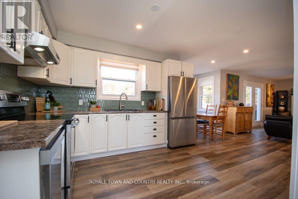 19 Tracey's Hill Road, Kawartha Lakes (Ops), Ontario  K9V 4R5 - Photo 12 - X12178740