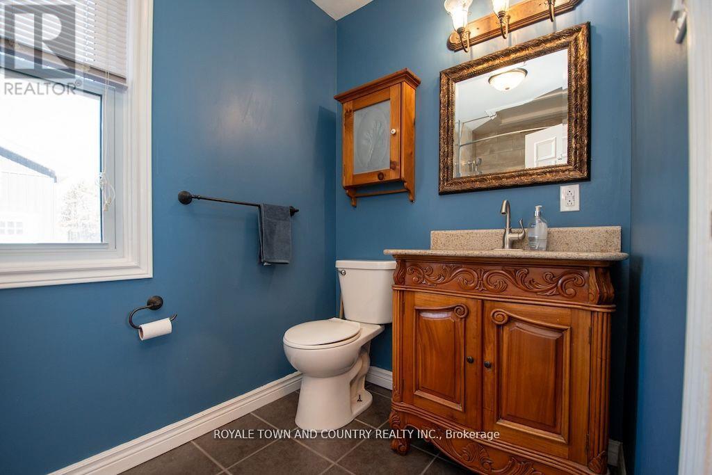 19 Tracey's Hill Road, Kawartha Lakes (Ops), Ontario  K9V 4R5 - Photo 18 - X12178740