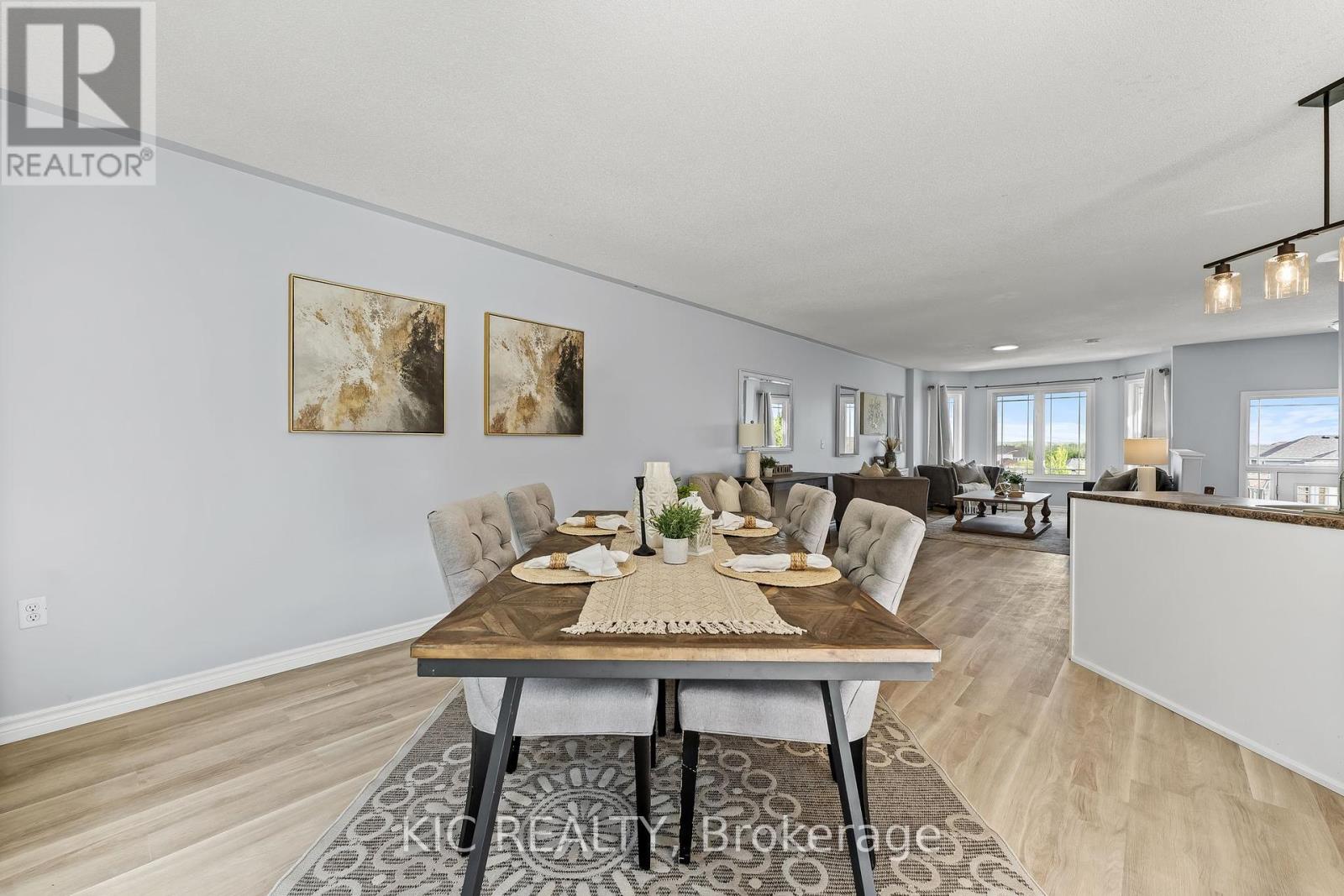574 Clancy Crescent, Peterborough West (South), Ontario  K9K 2S2 - Photo 13 - X12178886