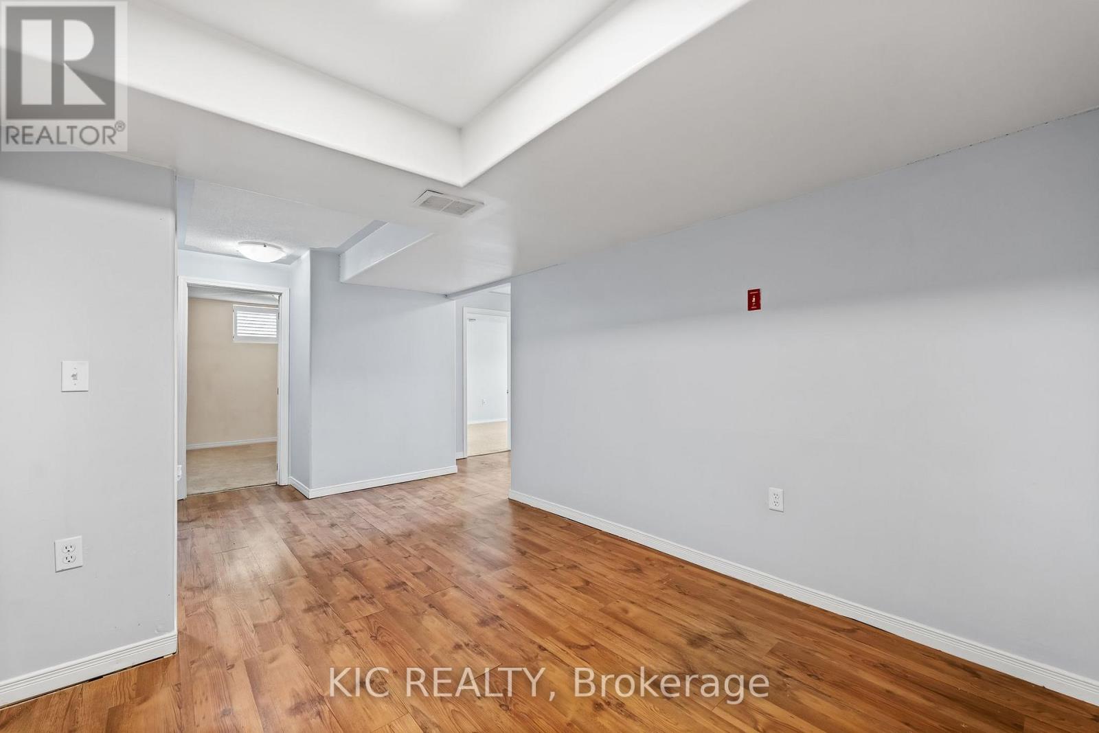 574 Clancy Crescent, Peterborough West (South), Ontario  K9K 2S2 - Photo 28 - X12178886