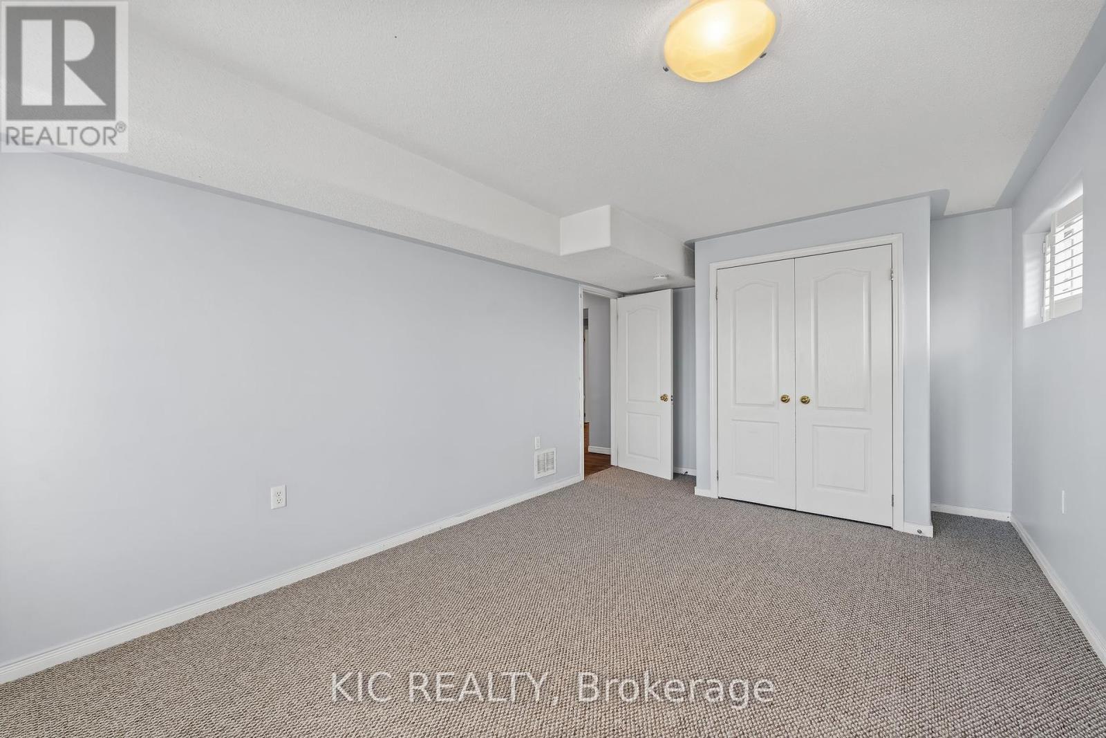 574 Clancy Crescent, Peterborough West (South), Ontario  K9K 2S2 - Photo 37 - X12178886