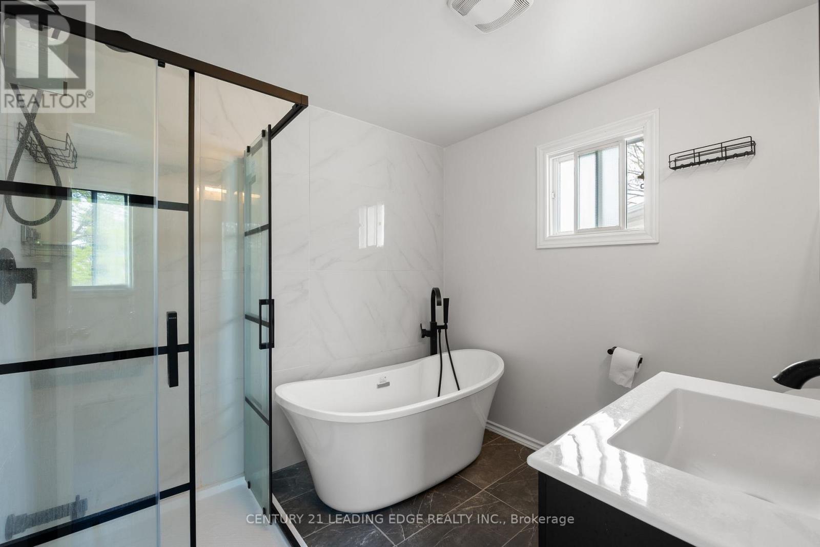 13 Sylvia Court, Clarington (Newcastle), Ontario  L1B 1J4 - Photo 23 - E12178752
