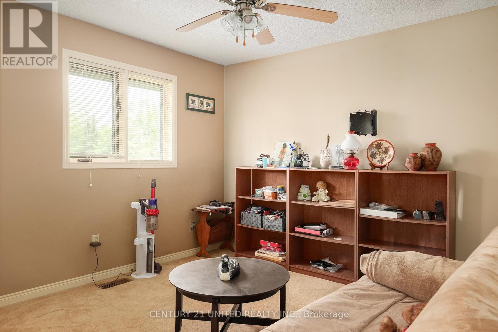 1890 Cherryhill Road, Peterborough West (Central), Ontario  K9K 2E3 - Photo 17 - X12178957