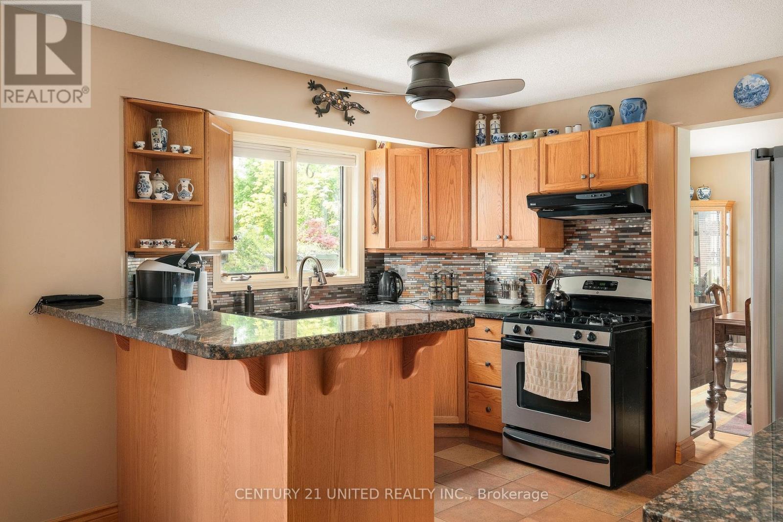 1890 Cherryhill Road, Peterborough West (Central), Ontario  K9K 2E3 - Photo 9 - X12178957