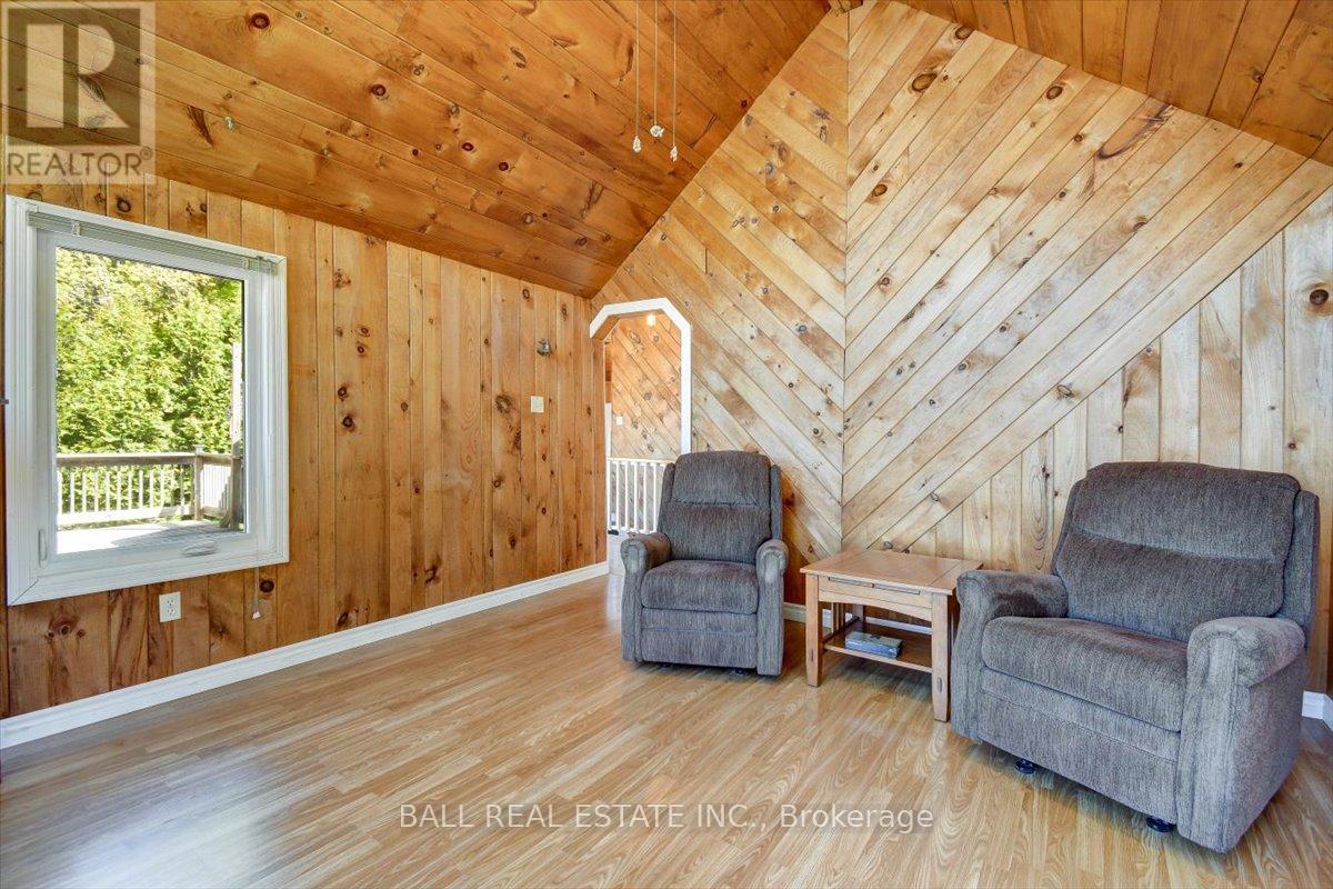 391 Pine Drive, Bancroft, Ontario  K0L 1C0 - Photo 11 - X12179077