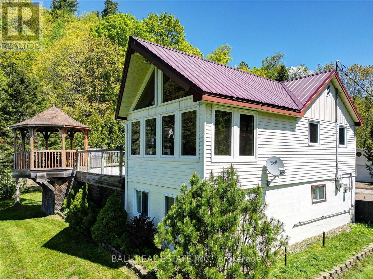 391 Pine Drive, Bancroft, Ontario  K0L 1C0 - Photo 26 - X12179077