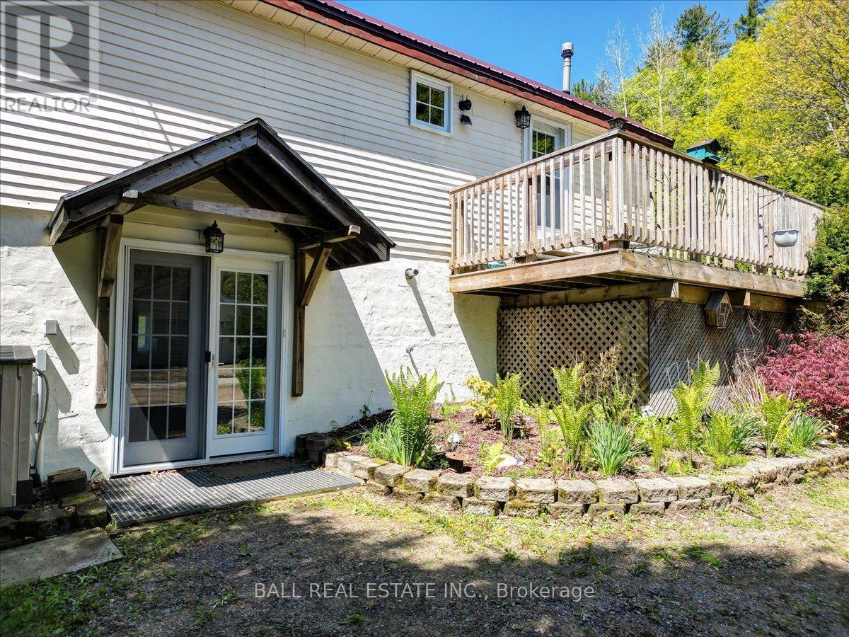 391 Pine Drive, Bancroft, Ontario  K0L 1C0 - Photo 29 - X12179077