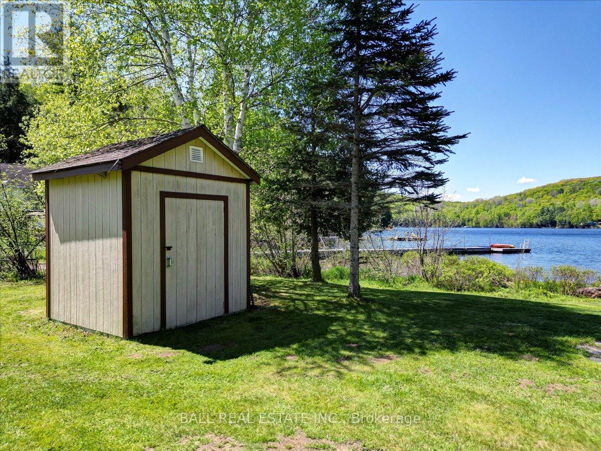 391 Pine Drive, Bancroft, Ontario  K0L 1C0 - Photo 30 - X12179077