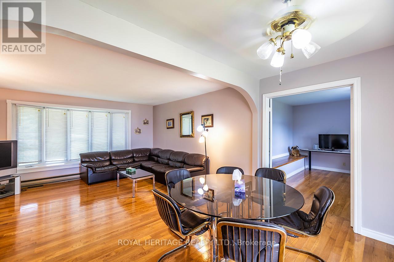 28 Butternut Drive, Kawartha Lakes (Fenelon), Ontario  K9V 4R1 - Photo 17 - X12178928