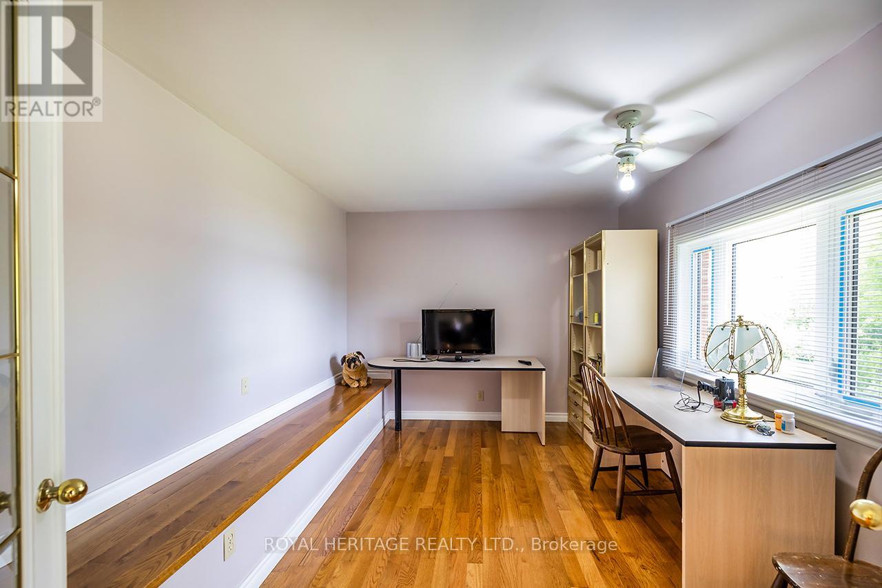 28 Butternut Drive, Kawartha Lakes (Fenelon), Ontario  K9V 4R1 - Photo 22 - X12178928