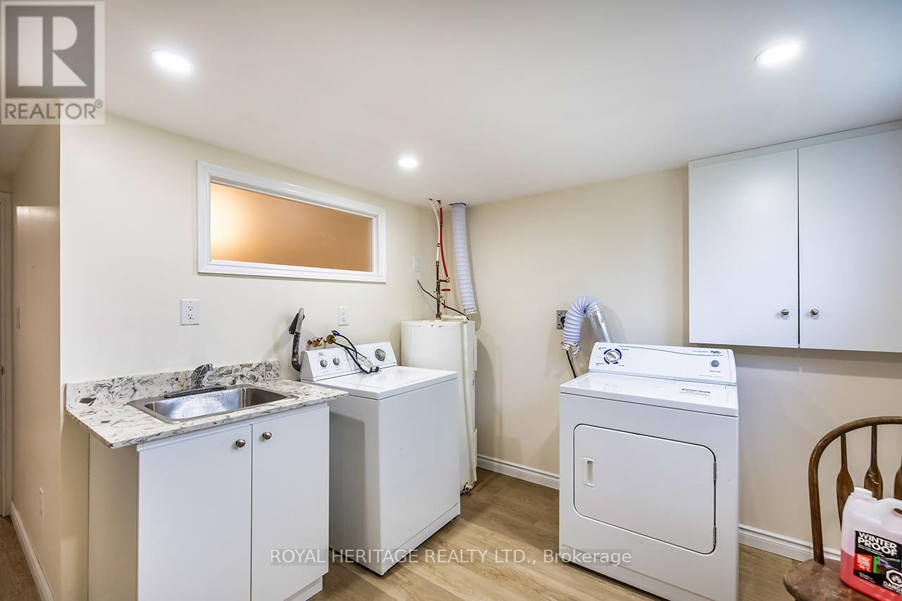 28 Butternut Drive, Kawartha Lakes (Fenelon), Ontario  K9V 4R1 - Photo 38 - X12178928