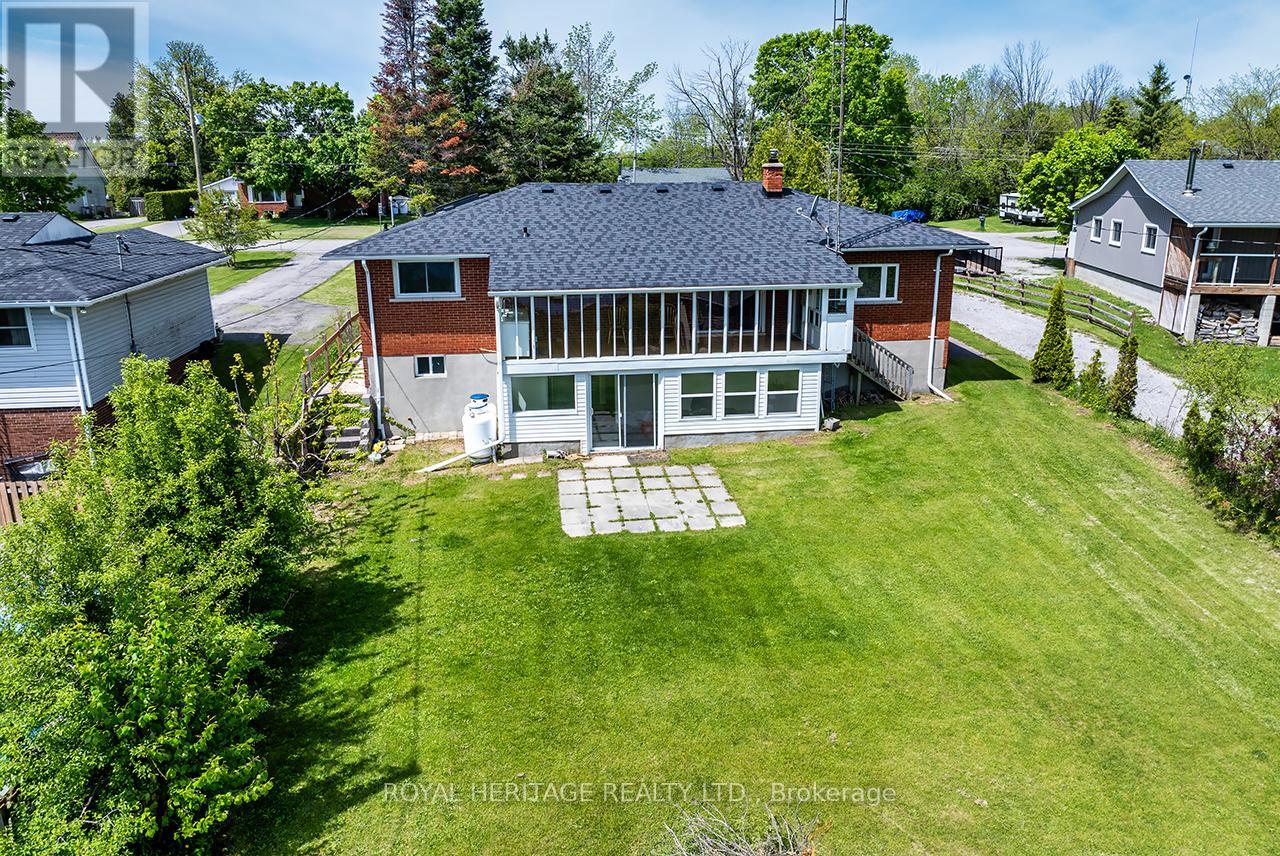 28 Butternut Drive, Kawartha Lakes (Fenelon), Ontario  K9V 4R1 - Photo 8 - X12178928