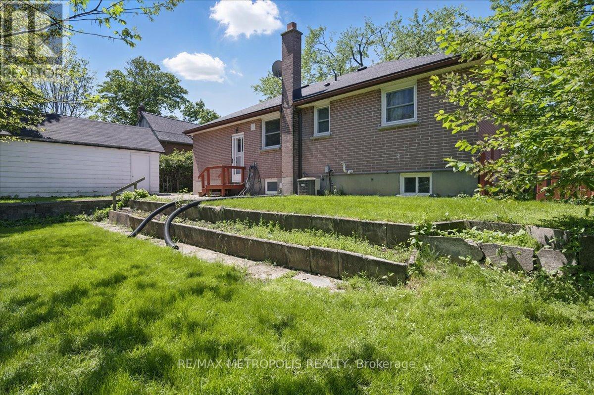 Bsmt - 1020 Brewer Street, Peterborough (Otonabee), Ontario  K9J 5B4 - Photo 25 - X12179064