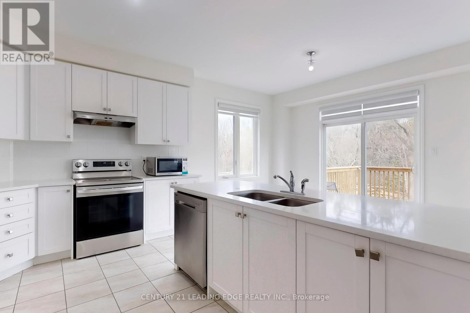 630 Lemay Grove, Peterborough North (North), Ontario  K9K 0G9 - Photo 16 - X12179072