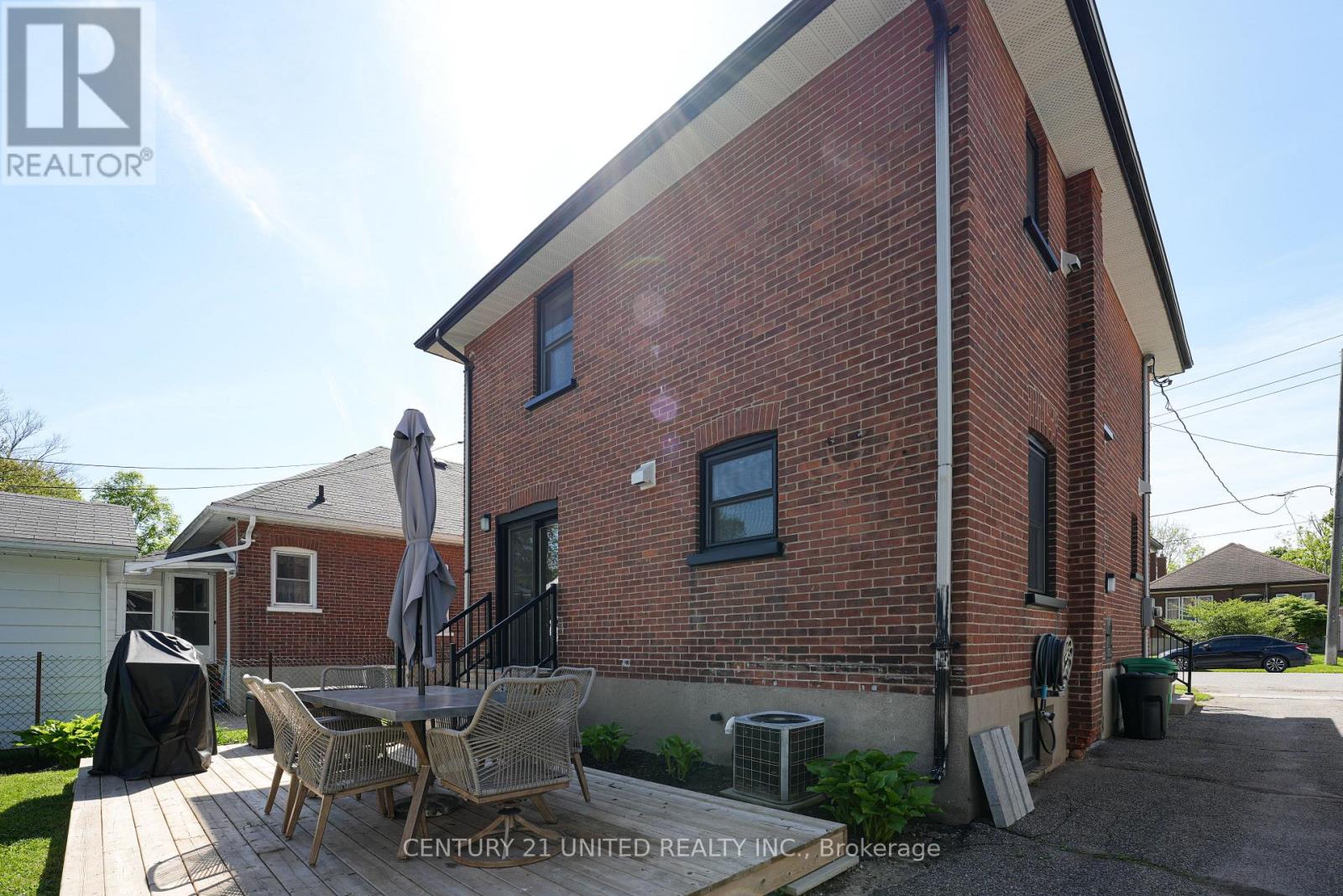 548 Douglas Avenue, Peterborough Central (South), Ontario  K9J 4L1 - Photo 19 - X12180042