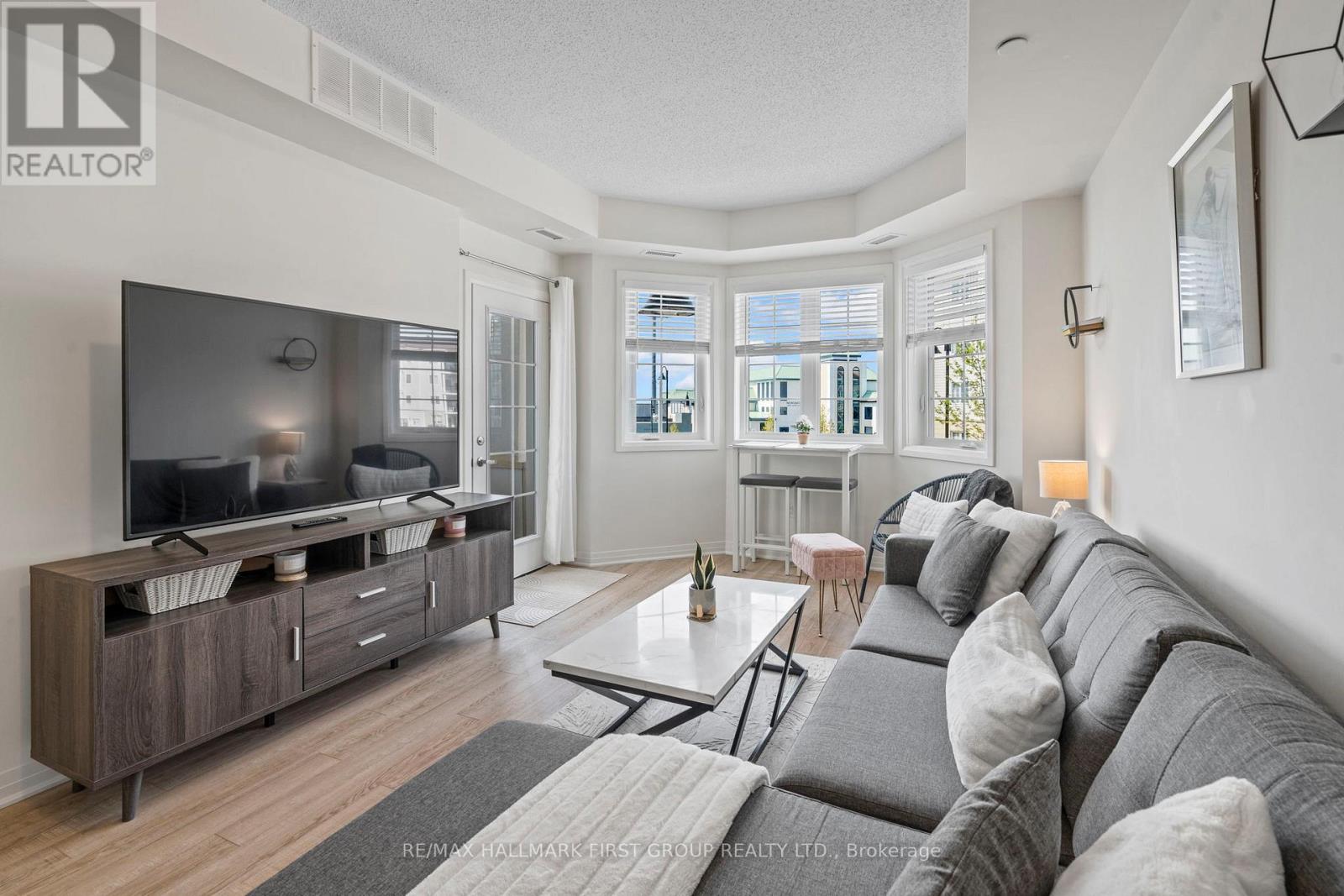 201 - 70 Shipway Avenue, Clarington (Newcastle), Ontario  L1B 0V7 - Photo 11 - E12180599