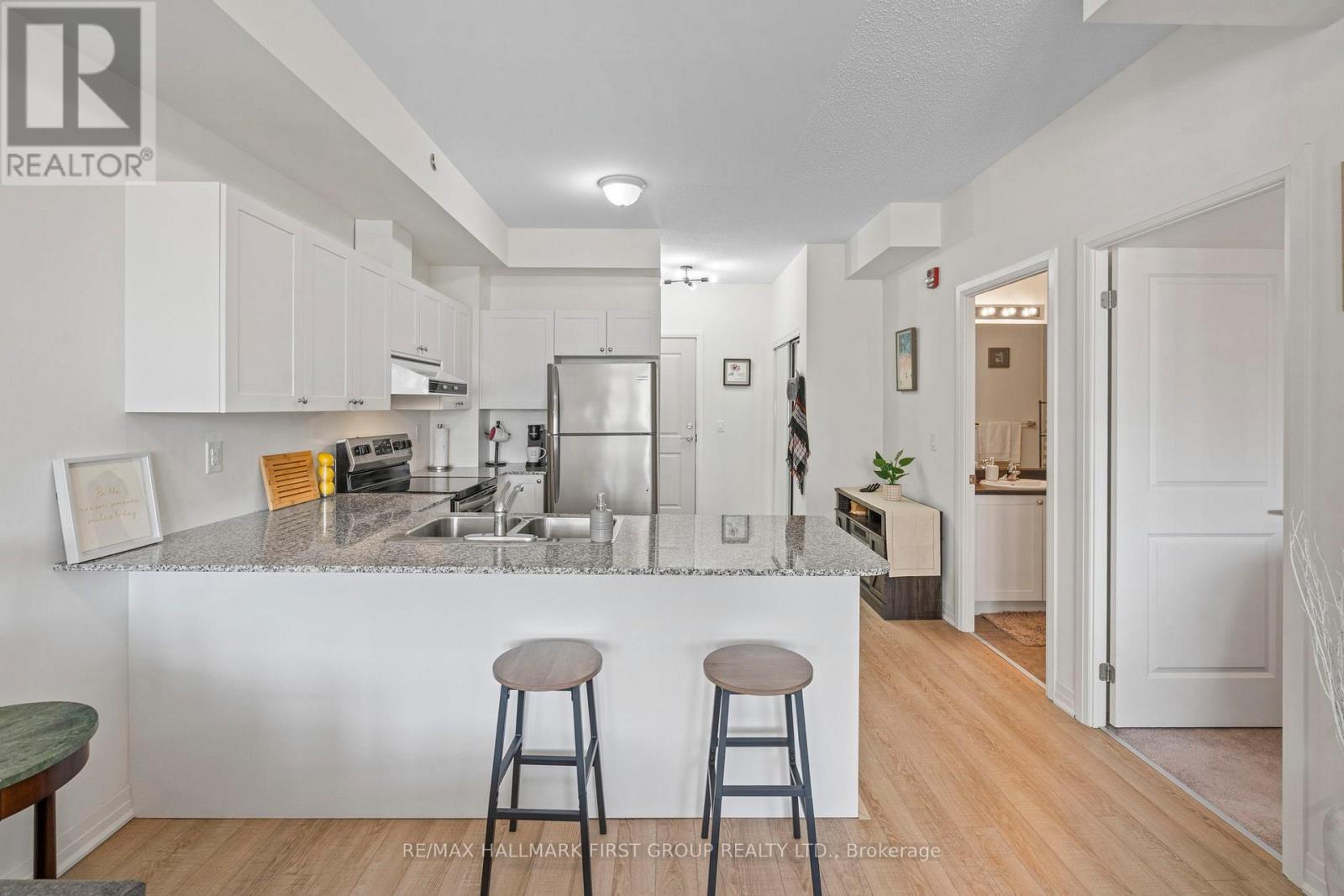 201 - 70 Shipway Avenue, Clarington (Newcastle), Ontario  L1B 0V7 - Photo 7 - E12180599