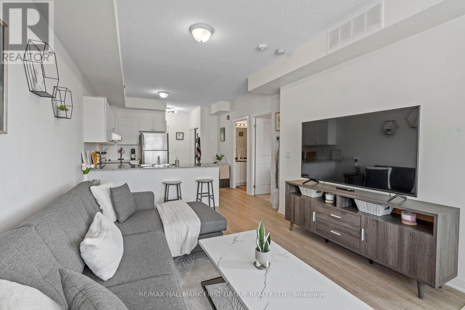 201 - 70 Shipway Avenue, Clarington (Newcastle), Ontario  L1B 0V7 - Photo 9 - E12180599