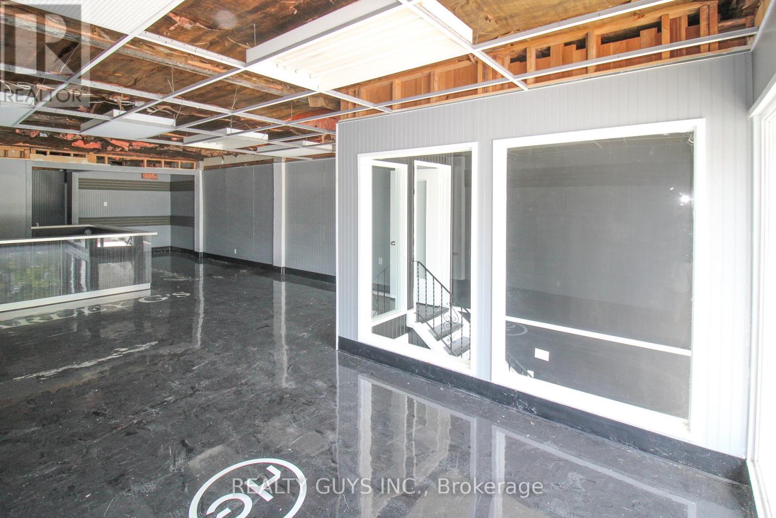 27 William Street N, Kawartha Lakes (Lindsay), Ontario  K9V 3Z9 - Photo 10 - X12180735