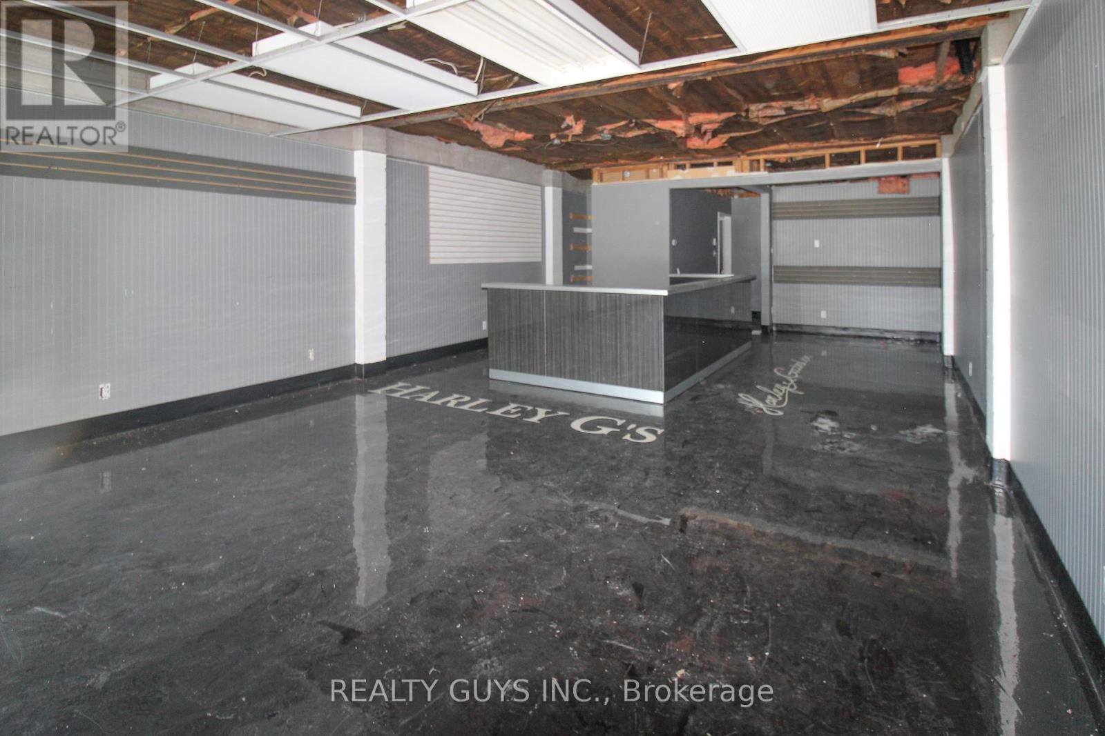 27 William Street N, Kawartha Lakes (Lindsay), Ontario  K9V 3Z9 - Photo 8 - X12180735