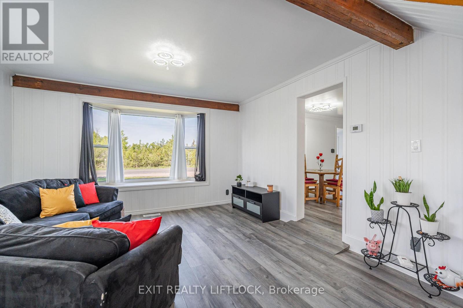 1301 County Rd 28, Otonabee-South Monaghan, Ontario  K0L 1V0 - Photo 10 - X12180783