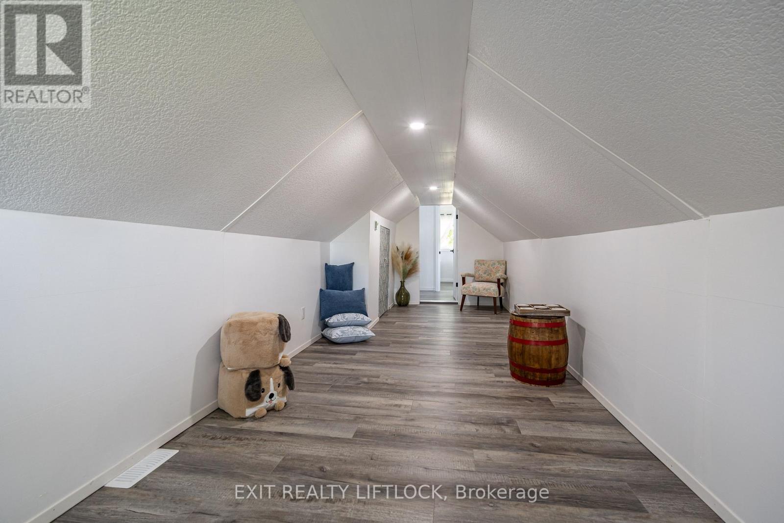 1301 County Rd 28, Otonabee-South Monaghan, Ontario  K0L 1V0 - Photo 24 - X12180783